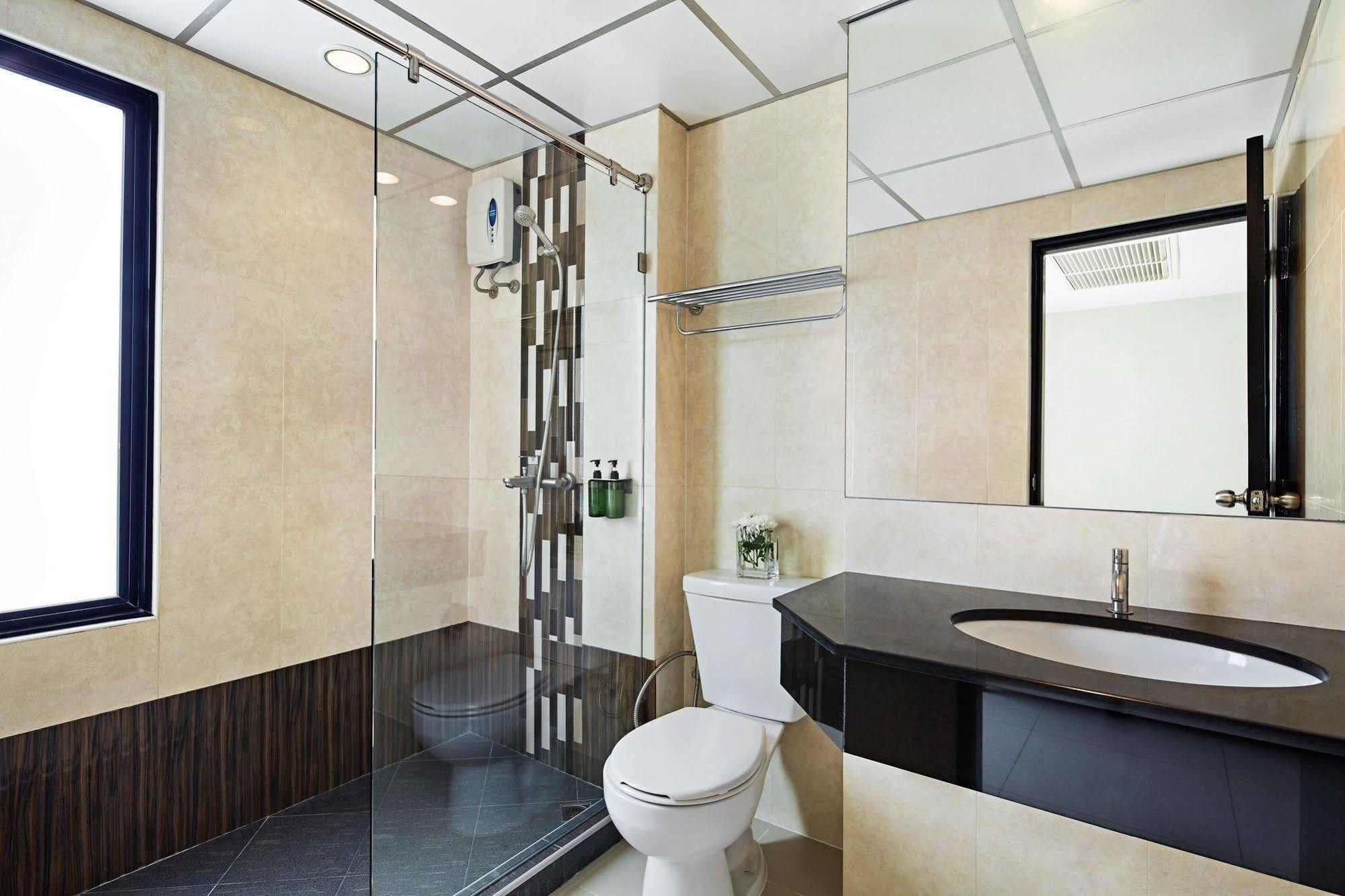 Diamond Residence Ratchada Bangkok Exterior photo
