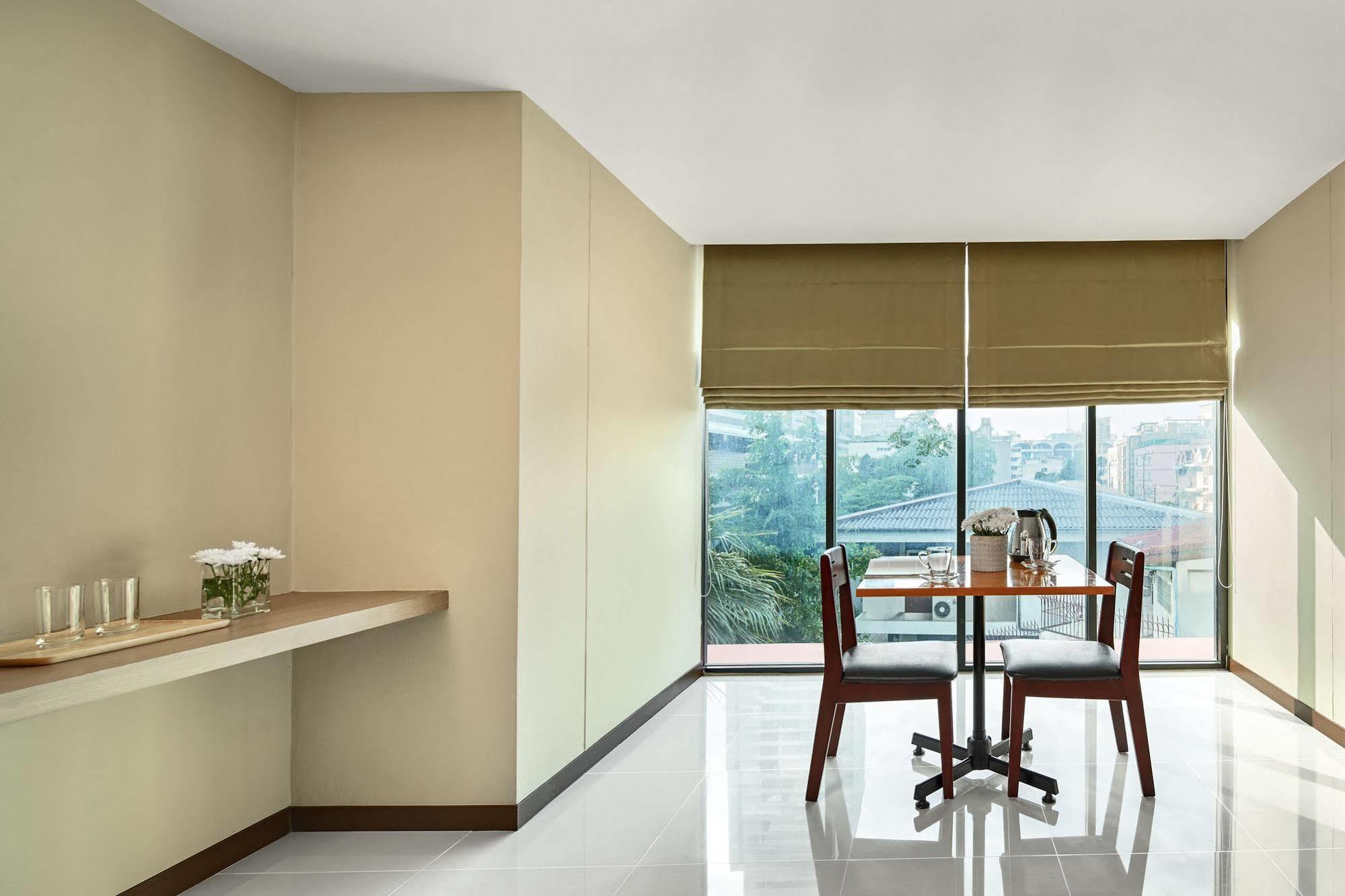 Diamond Residence Ratchada Bangkok Exterior photo