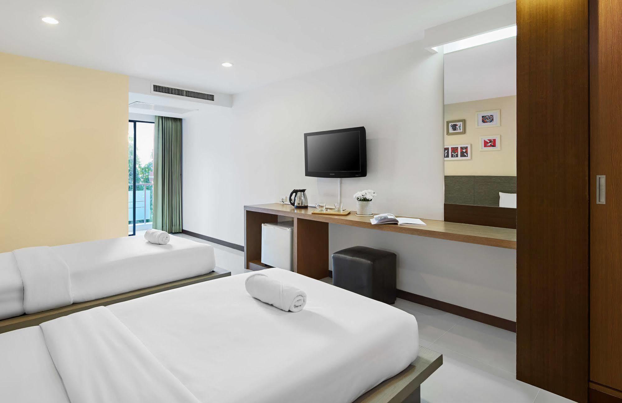Diamond Residence Ratchada Bangkok Exterior photo