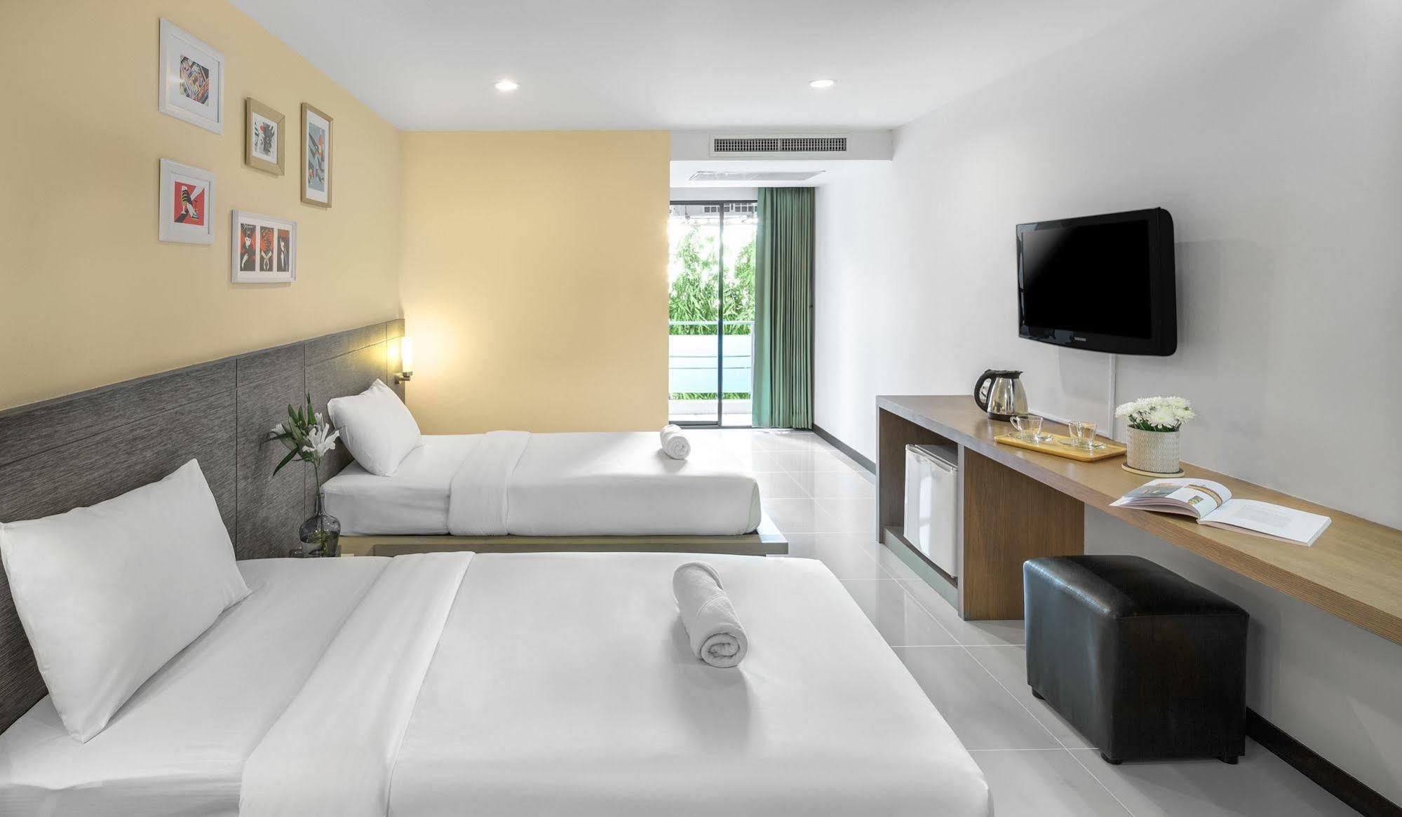 Diamond Residence Ratchada Bangkok Exterior photo